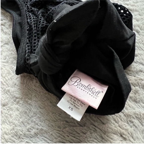 Bombshell Sportswear Black Mesh Tie Crop Top XS - Picture 5 of 5
